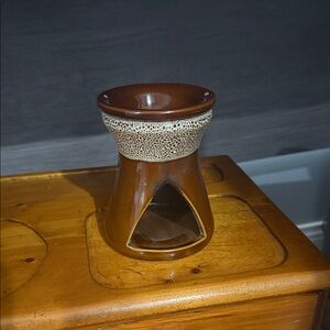 Brown Ceramic Oil Burner